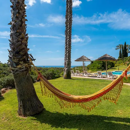 Dos Piscos Lagoa (Algarve)