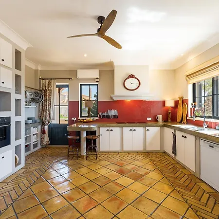 Dos Piscos Willa Lagoa (Algarve)