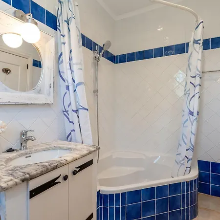 Dos Piscos Villa